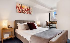 Family Unit With Balcony, Free Trams To Cbd Sights